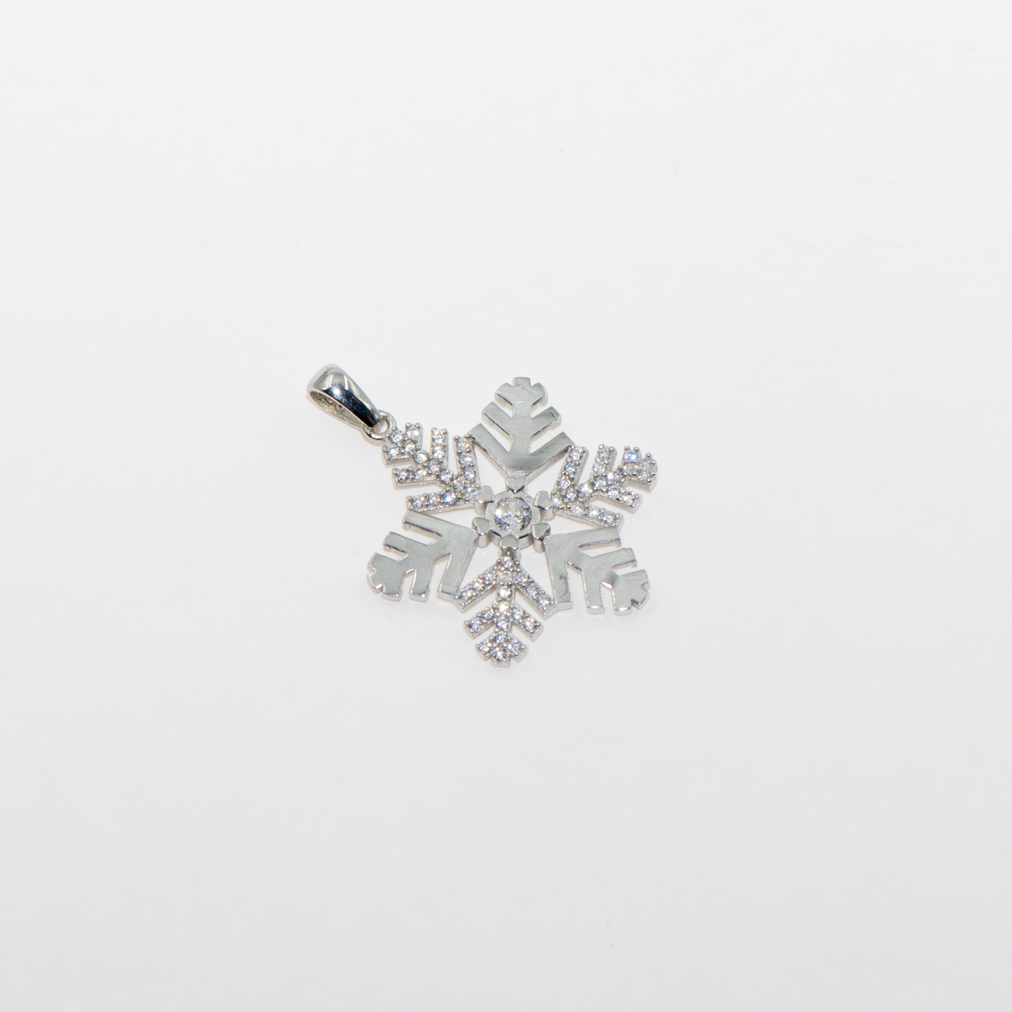 Grosse Schneeflocke Anhänger aus Silber 925 mit weissen Zirkonia von Everyday Schmuck