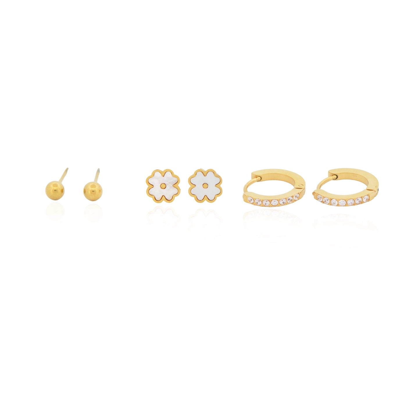 Dieses 3 Paar Ohrringe aus Edelstahl in Goldfarbe kombiniert schlichte Kugelstecker, elegante Blumenstecker und funkelnde Creolen mit Zirkonia. Das vielseitige Set passt zu jedem Anlass und lässt sich perfekt miteinander kombinieren. Wasserfest, rostfrei, hautfreundlich und langlebig.