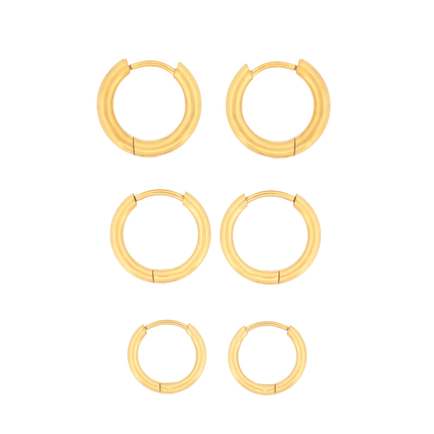 Dieses 3 Paar Edelstahl Creolen in Goldfarbe umfasst drei verschiedene Größen und bietet den passenden Look für jeden Anlass. Die schlichten Creolen lassen sich vielseitig kombinieren und überzeugen durch ihr zeitloses Design. Wasserfest, rostfrei, hautfreundlich und langlebig.