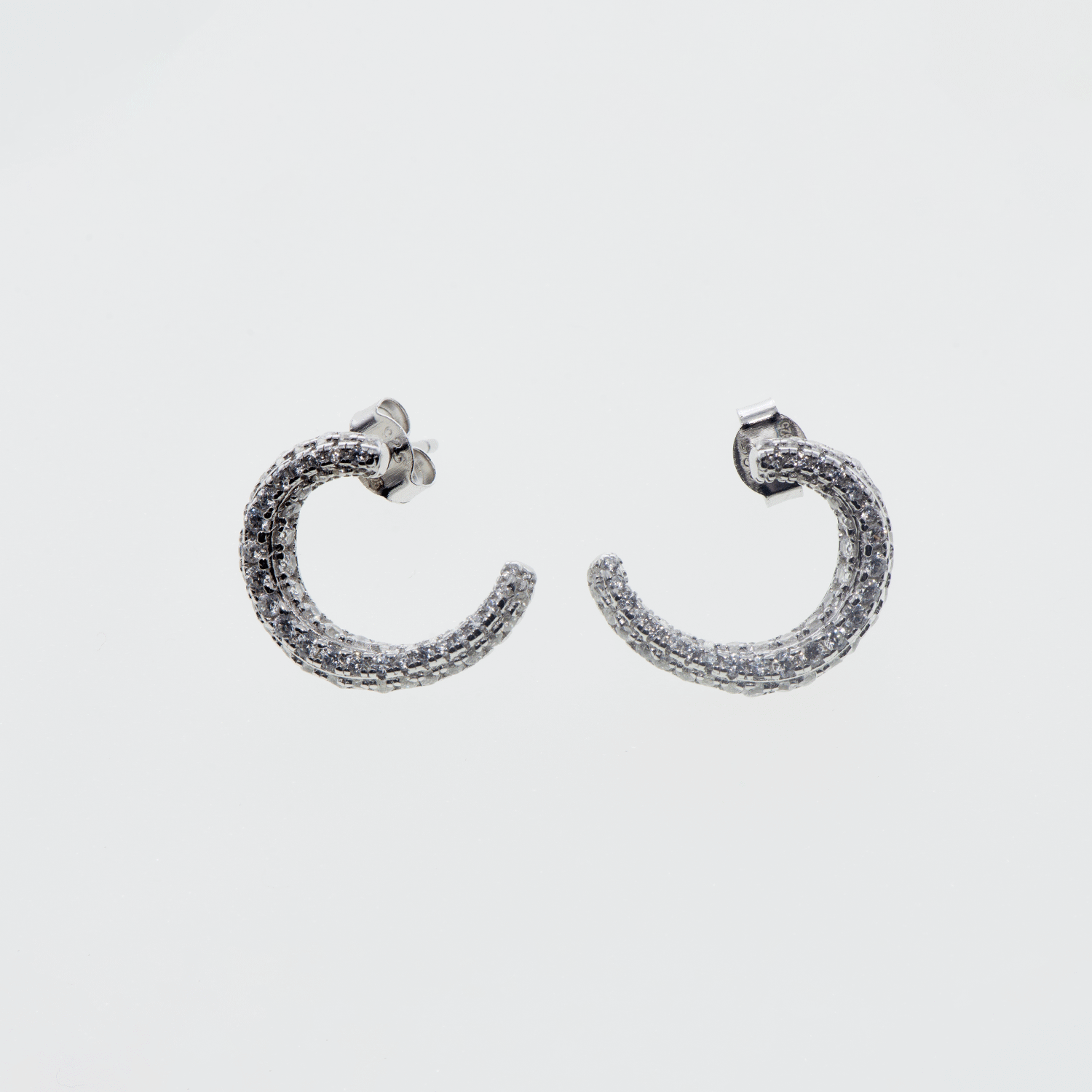 Moderne kleine Damen Ohrstecker aus echtem Silber 925 mit stilvollen Zirkonia für jeden Tag | Everyday Schmuck
