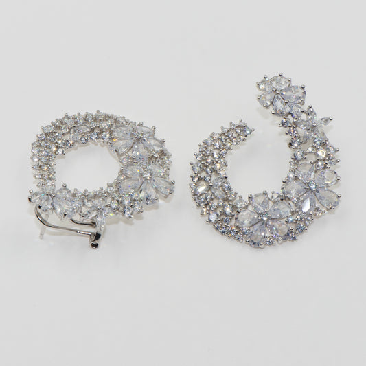 Spezielle Luxus Blumen Ohrringe Silber 925 Zirkonia Omega Verschluss