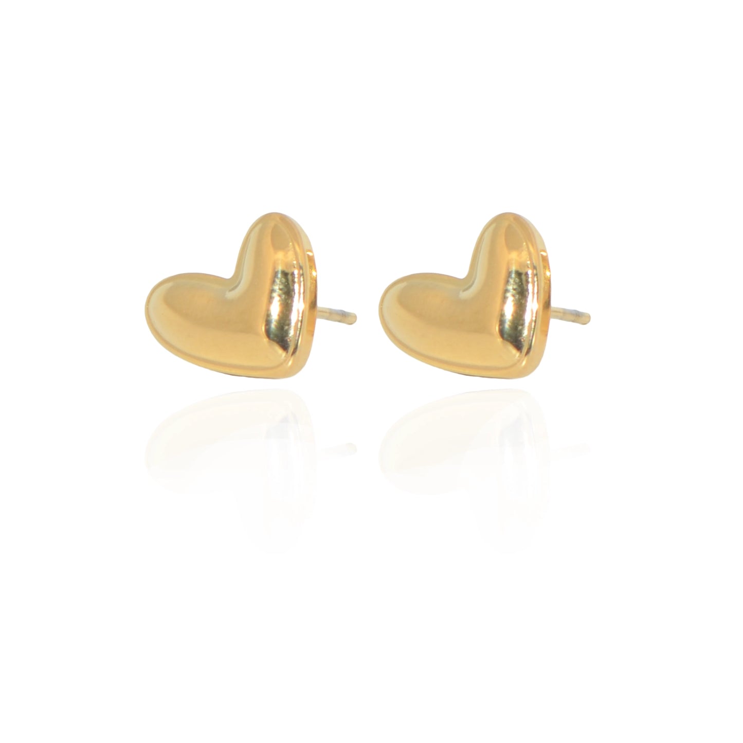 Goldfarbene Edelstahl Ohrstecker in Herzform, 11 mm, wasserfeste Damenohrringe von EverydaySchmuck.