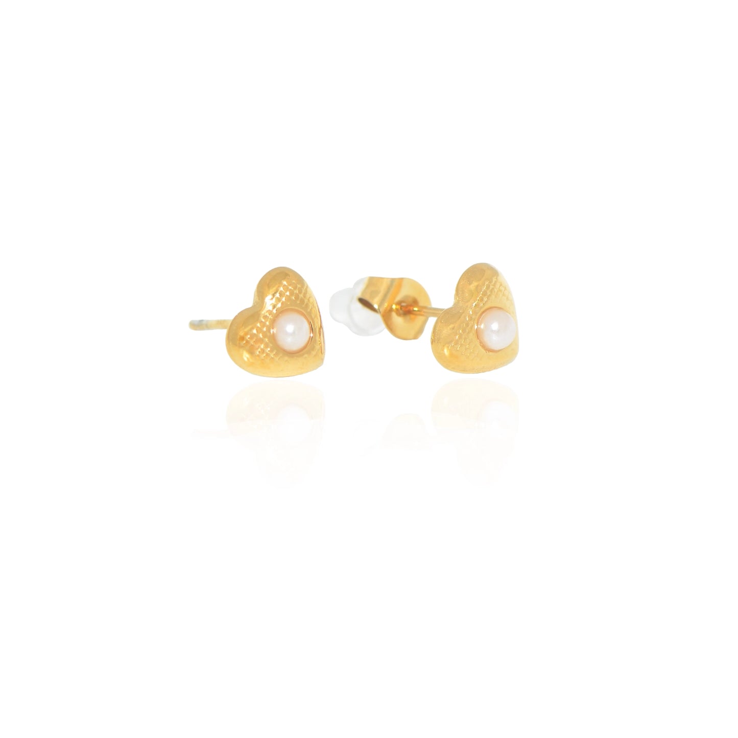 Herzförmige Edelstahl Ohrstecker mit weisser Perlenoptik Goldfarben 8 mm