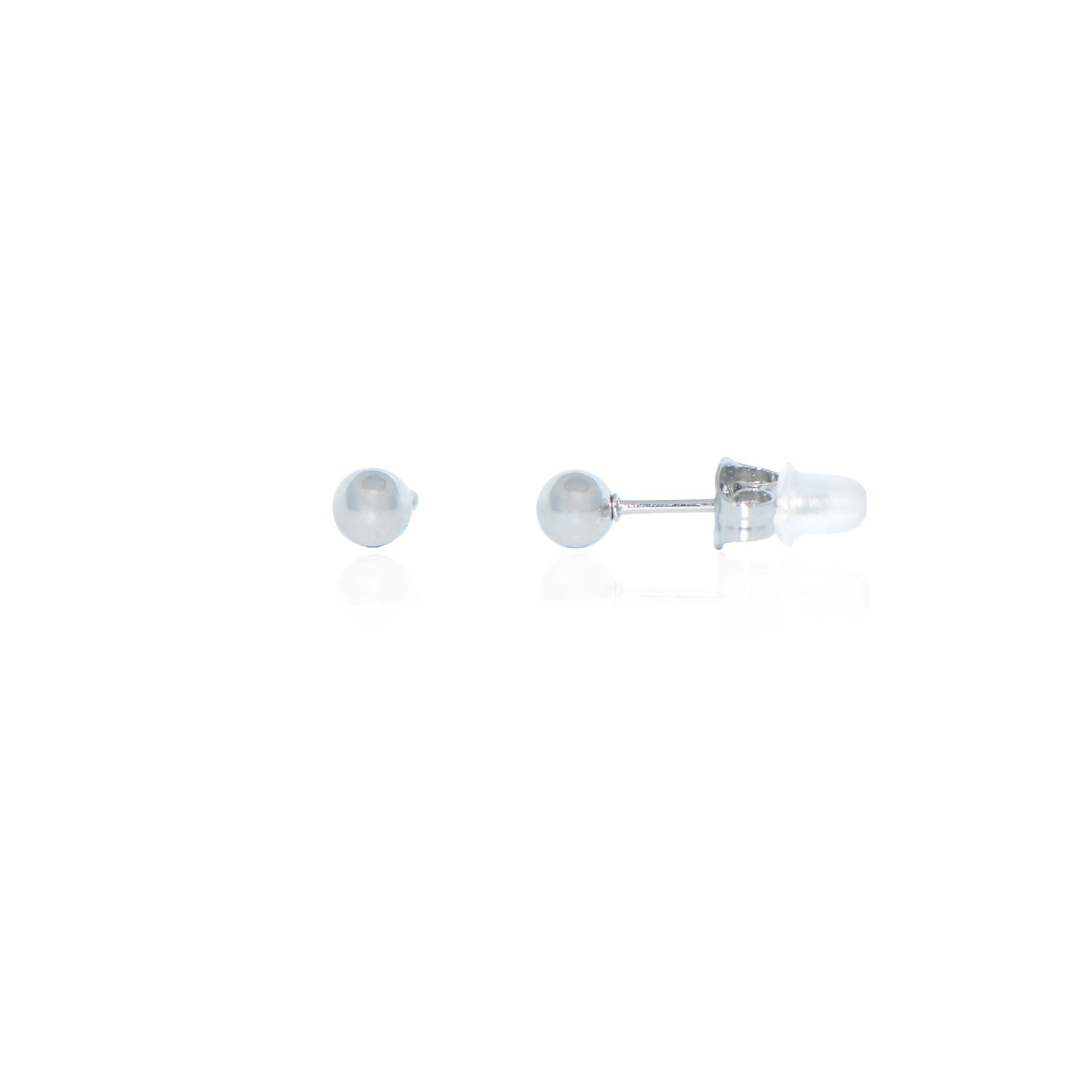 Diese kleinen Kugel Ohrstecker aus Edelstahl überzeugen durch ihr schlichtes und zeitloses Design.