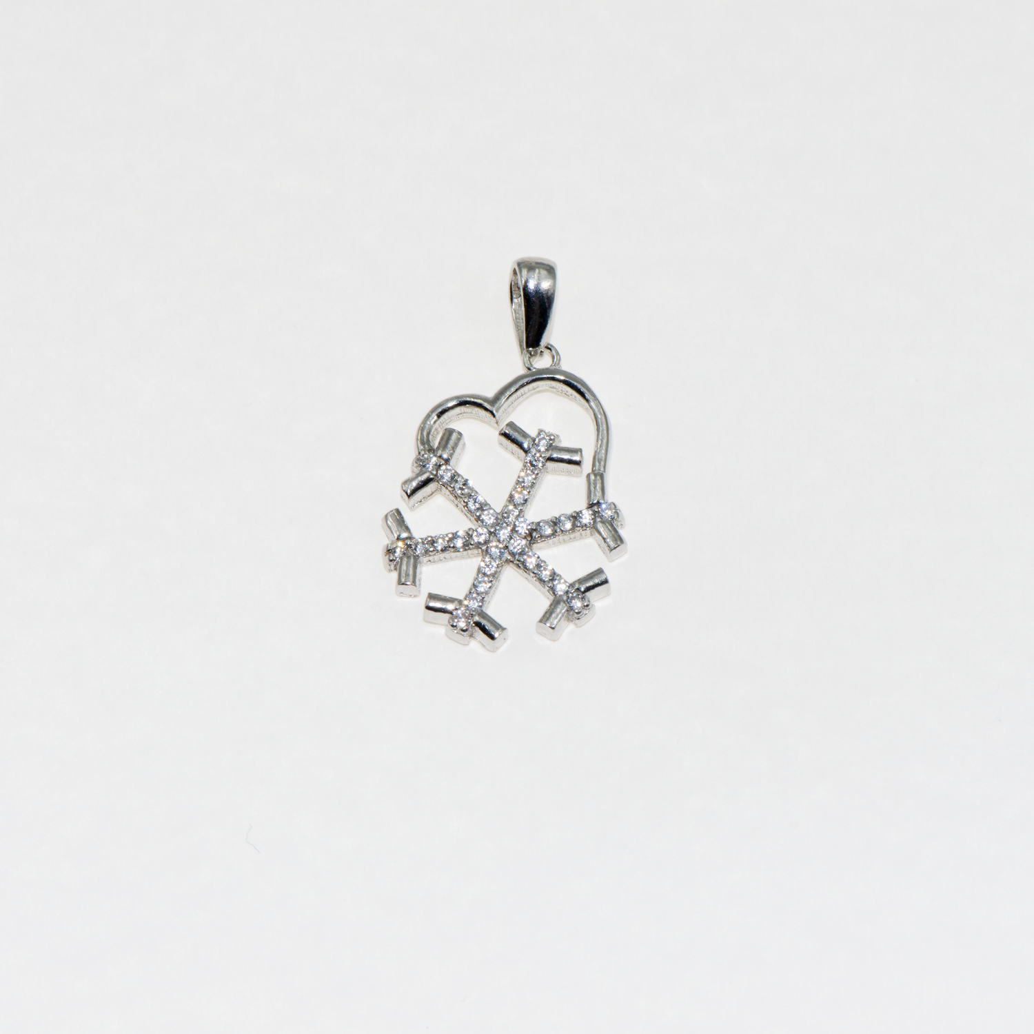 Herz Schneeflocke Anhänger aus Silber 925 mit weißen Zirkonia Steinen
