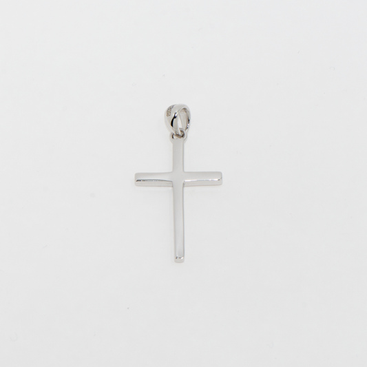 Klassischer rhodinierter Kreuz Anhänger aus Silber 925 für Damen und Herren im eleganten und zeitlosen Design.