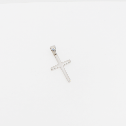 Kleiner minimalistischer Kreuz Anhänger aus Silber 925 für Damen und Herren im steinlosen Design.