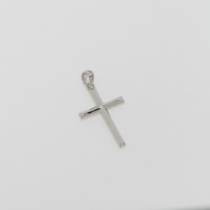 Mittlerer Kreuz Anhänger aus Silber 925 für Damen und Herren im minimalistischen und modernen Design.