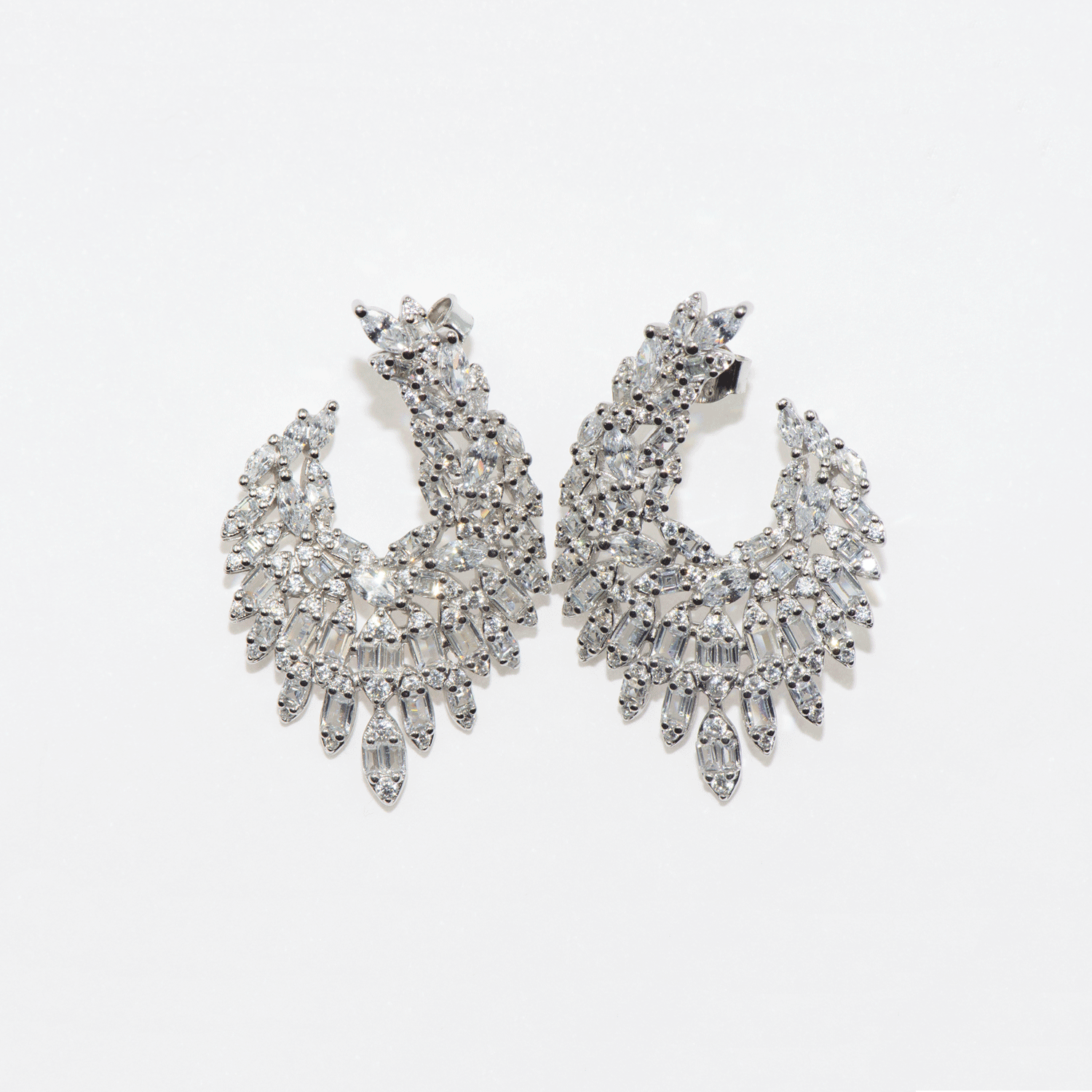 Moderne Damen Ohrstecker aus echtem Silber 925 mit glamourösen Zirkonia im Brillantschliff | Everyday Schmuck
