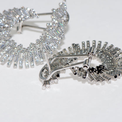 Exklusive Damen Ohrclips aus echtem Silber 925 mit elegantem Baguette Zirkonia Design | Everyday Schmuck